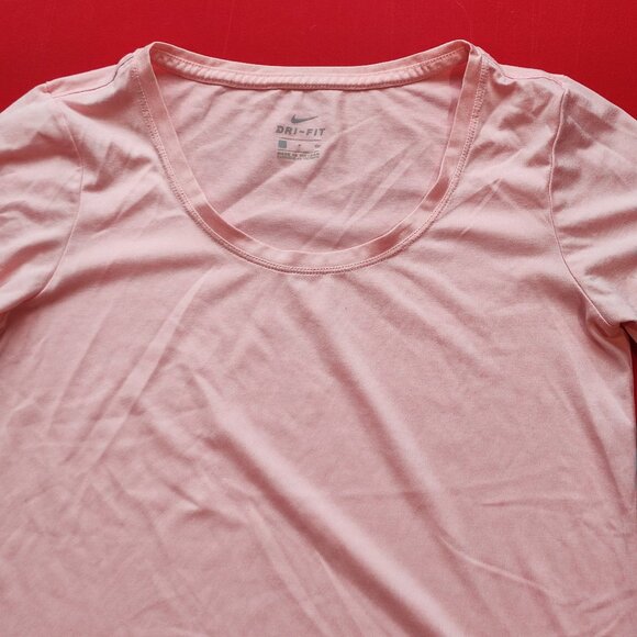 Nike Dri-fit short sleeve T-shirt pink women's size S - Picture 2 of 6